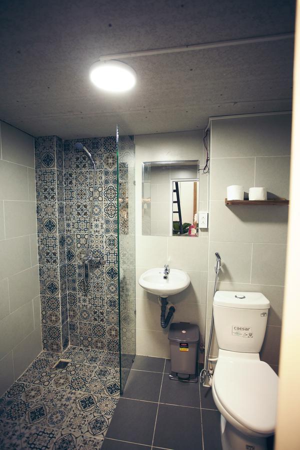 Sgn Living Bed and Breakfast Ho Chi Minh-stad Buitenkant foto
