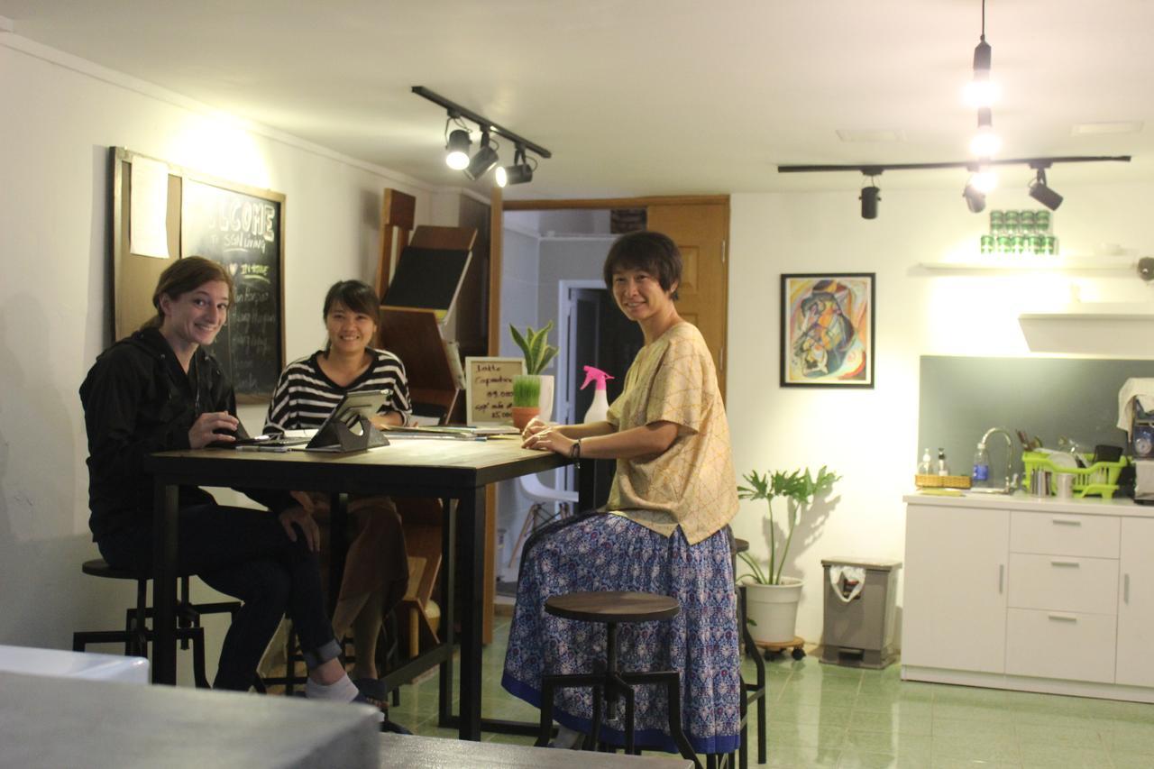 Sgn Living Bed and Breakfast Ho Chi Minh-stad Buitenkant foto